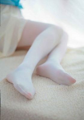 4个少妇按摩做爰_高清国产国语三级
