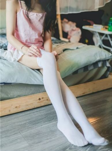 六月之蛇电影全集观看_BD韩语电影在线观看